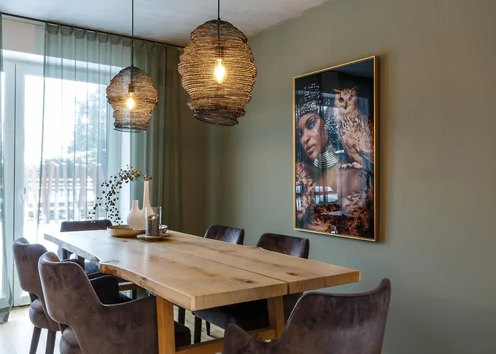 Anne + Liese Haus